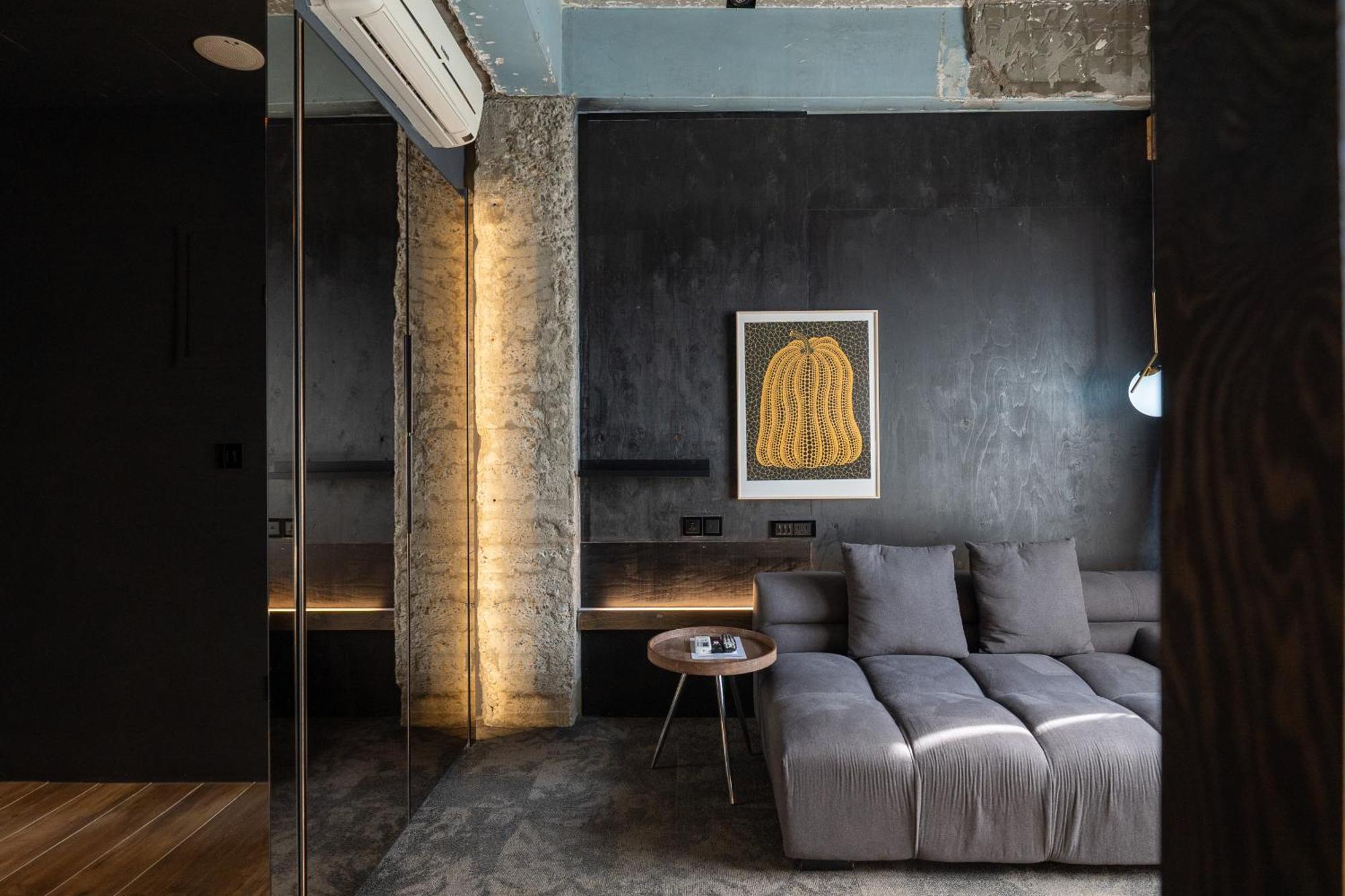 Sof Hotel Tajcshung Kültér fotó